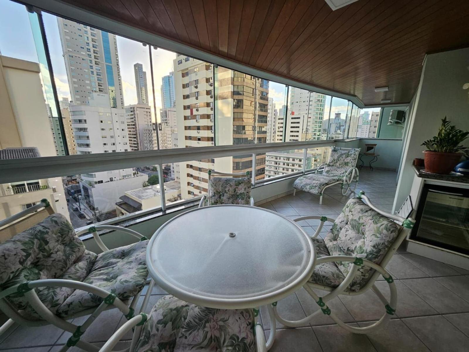 Curta! | 172 | Quadra Mar | 3 Quartos Apartamento